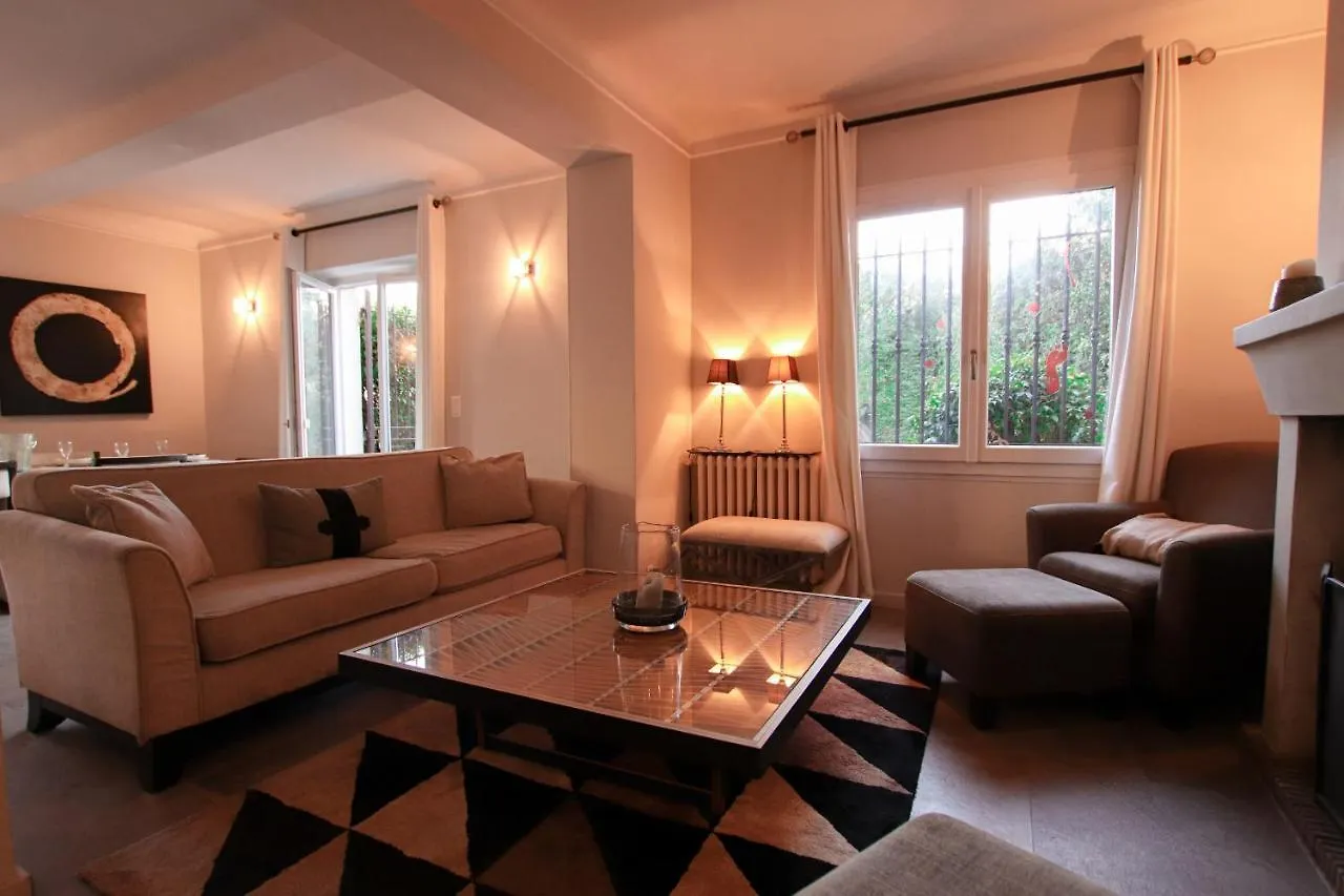 Villa Hsud0028-Les Coteaux à Cannes 0*,  France