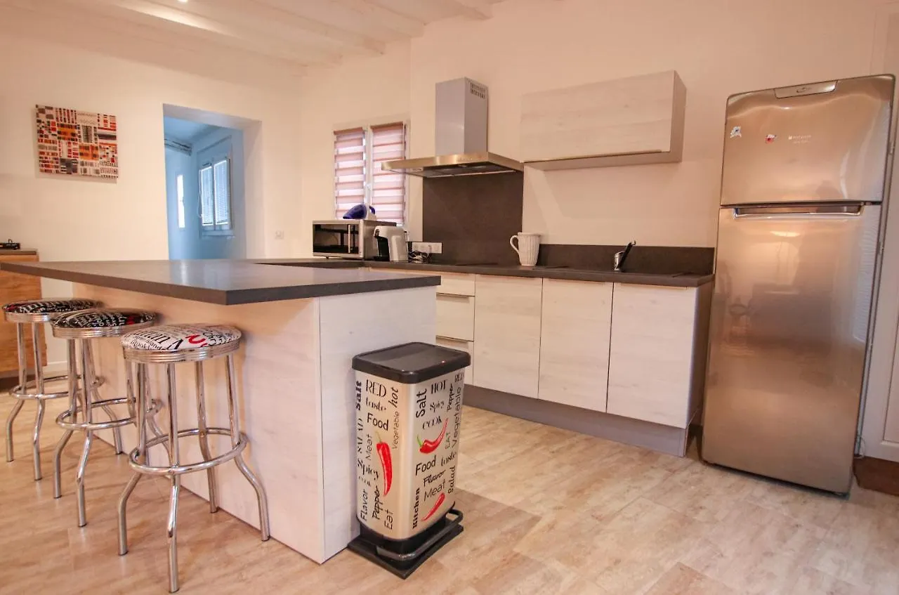 Villa Hsud0028-Les Coteaux à Cannes 0*,  France
